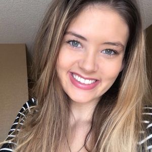Meet your Posher, Savannah
